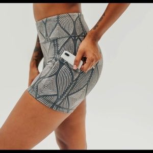 Senita Rio shorts 3.75 Peacock